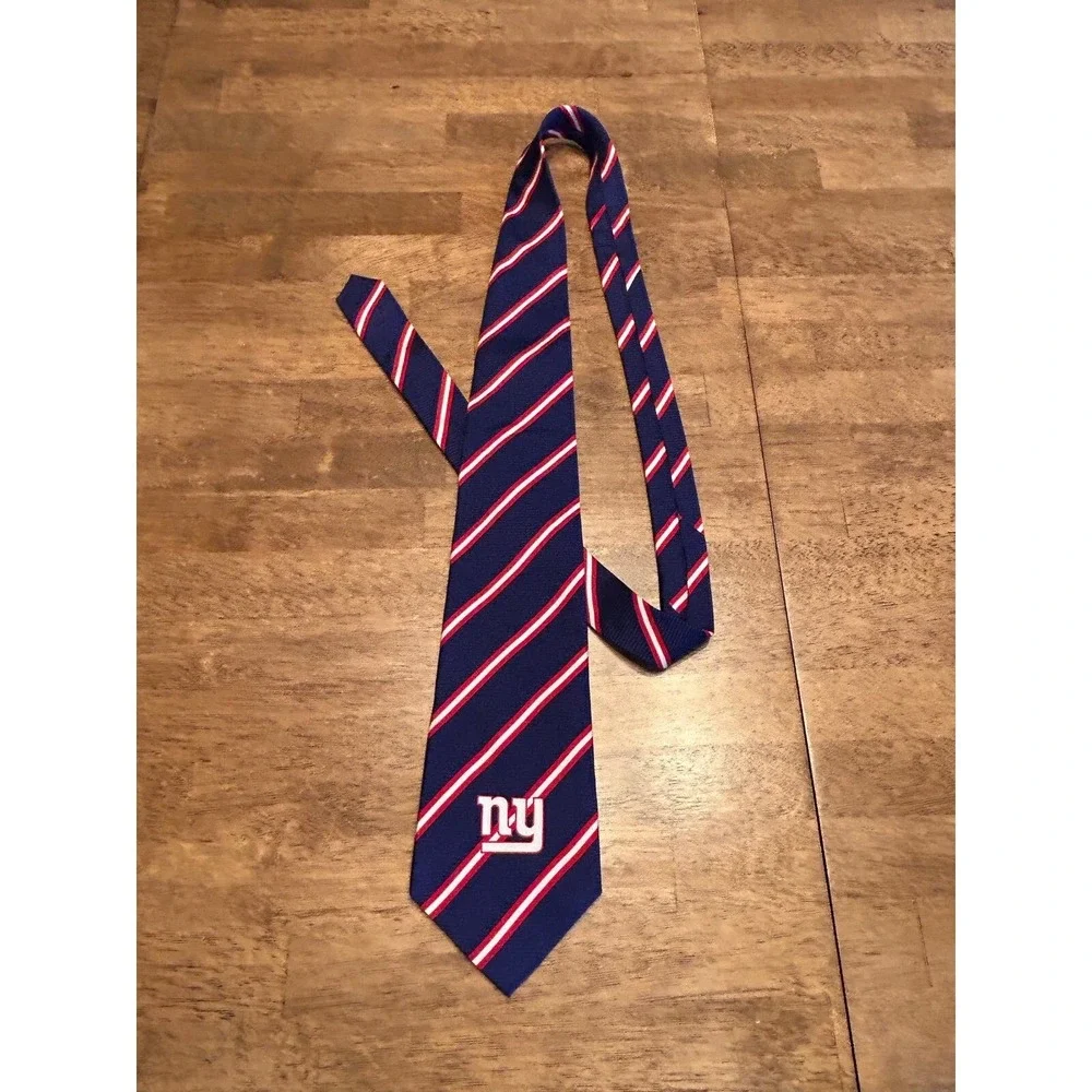 NFL New York Giants Mens Necktie Blue Red White Striped Logo Silk Blend Tie